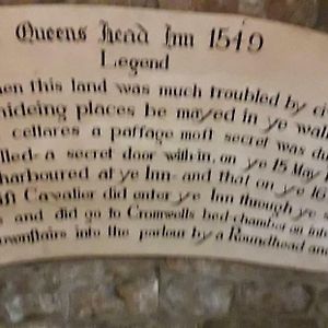 Queens Head Inn